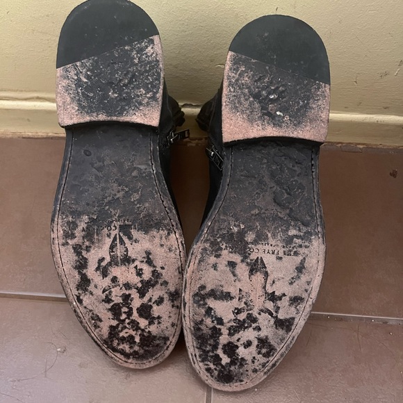 Frye booties black size 8/7.5 fit small - Picture 3 of 4